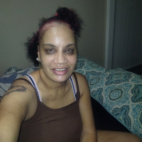 Meet your Posher, Monique - Picture 3 of 4